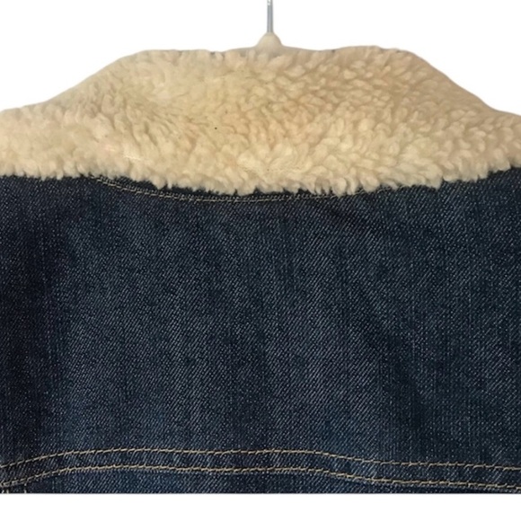 Forever 21 Denim Sherpa Lined Jean Jacket Size Junior Large - Picture 4 of 5